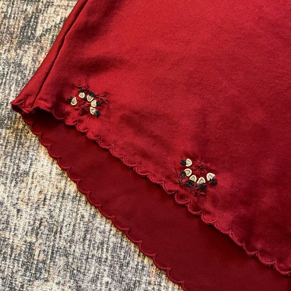 Doen Silk Cami & Shorts Set - Picture 7 of 16